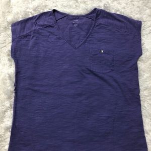 T- shirt